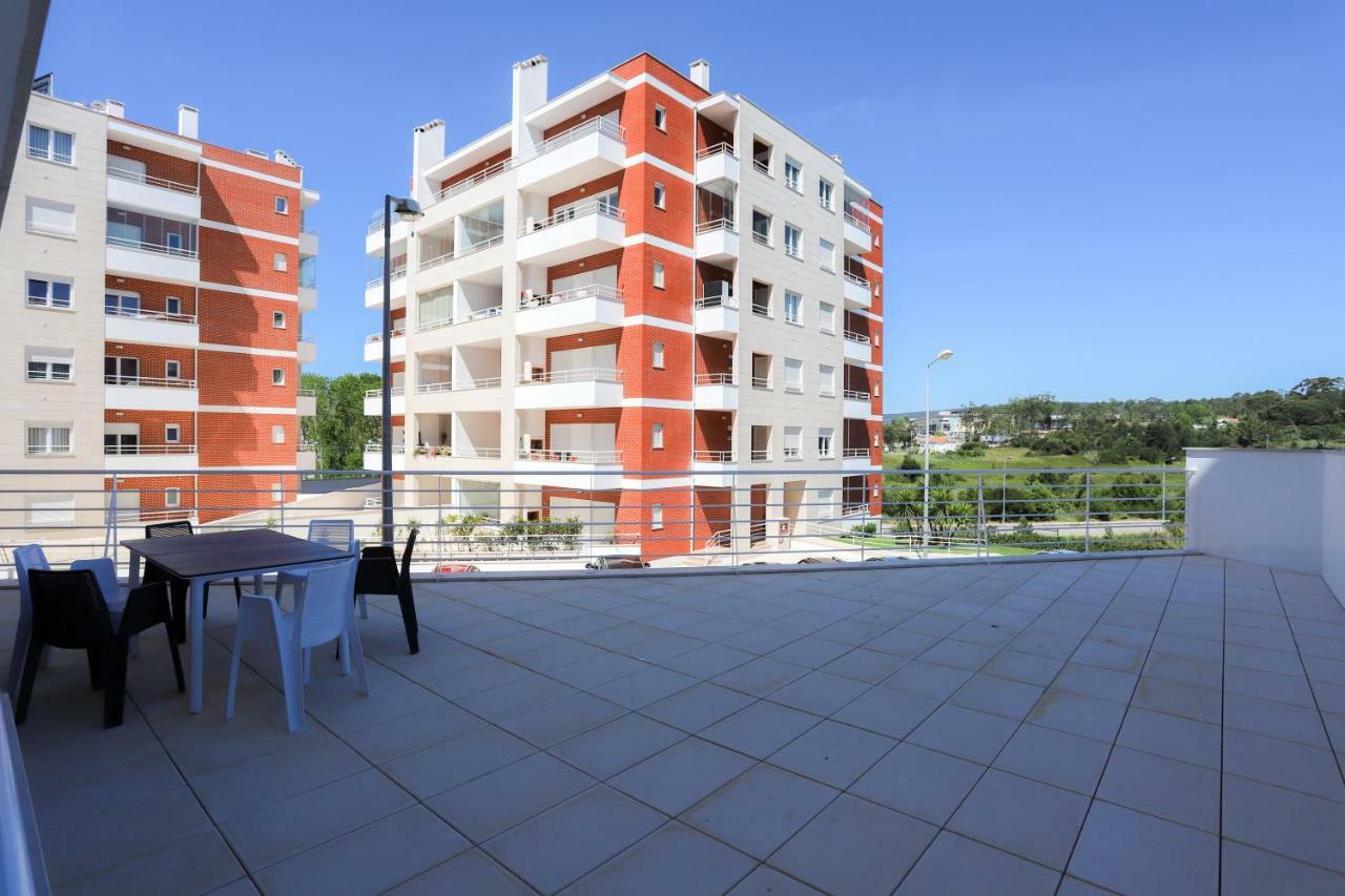 Pajaro Residence Фигейра да Фош Екстериор снимка